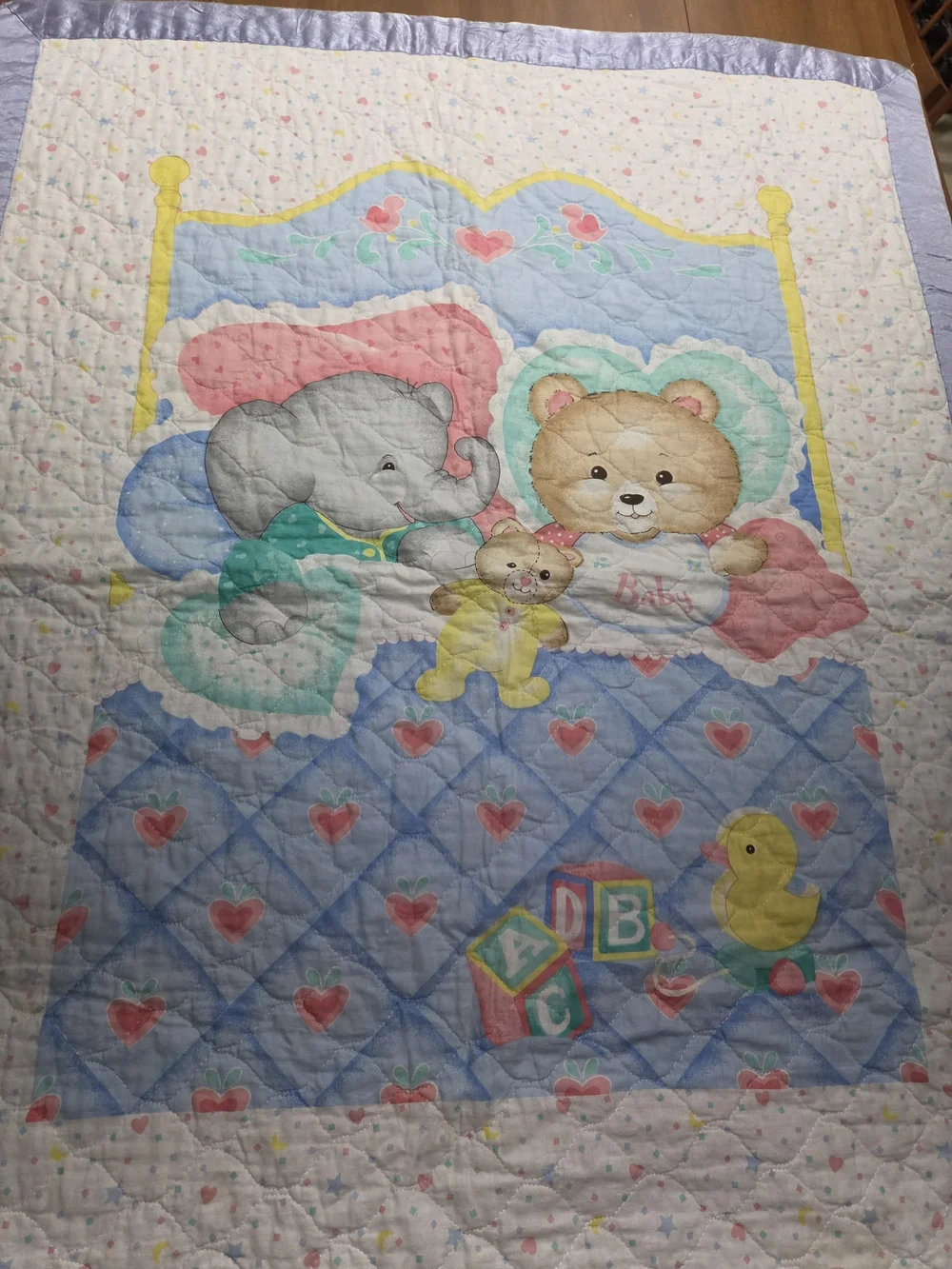 Baby Blanket Quilted Teddy Bear Elephant On Bed Sateen Edge Trim 34x42 Y2k Vtg